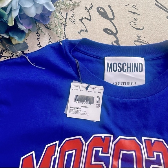 NWT Moschino Couture Mirrored Restructured Logo Cotton Graphic Tee T-Shirt - Picture 9 of 9